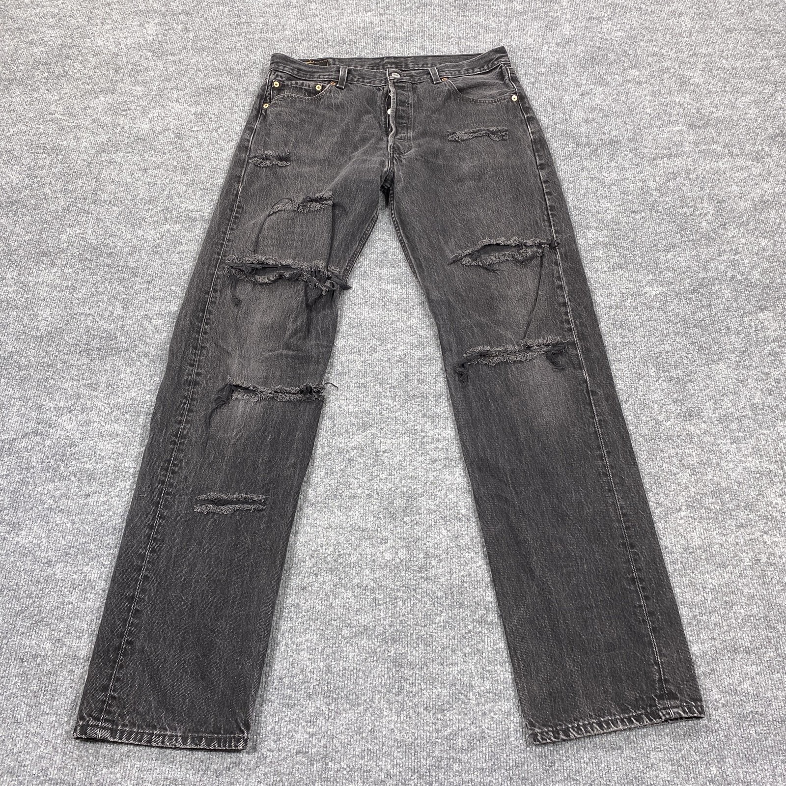 Vintage Levis 501 Jeans Mens 36x36 Black Straight Button Fly Distressed 90s
